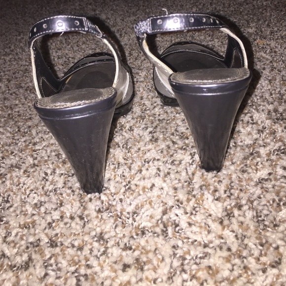 Miss Bison Heels - Picture 4 of 4